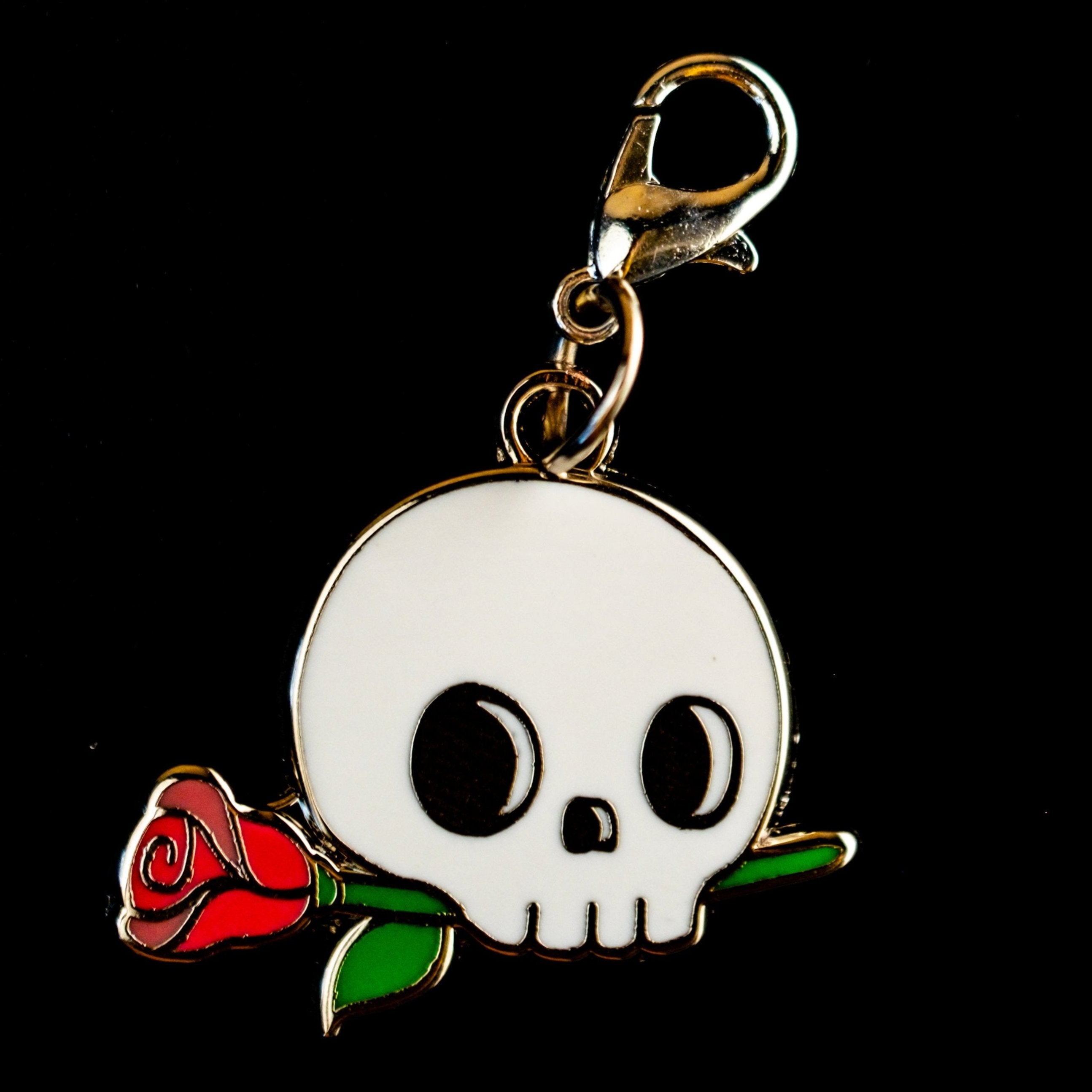 Skull Rose Keychain in Silver